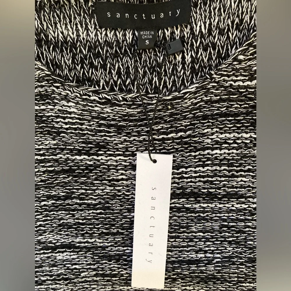 NWT Sanctuary Black/White Woven Knit Tank Size Small - Picture 2 of 5